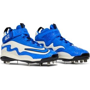 Brand new air Nike Griffey cleats size 9